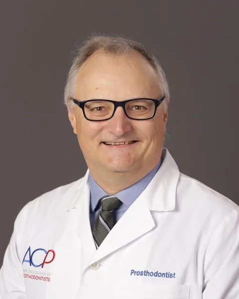 Dr. Igor Pesun